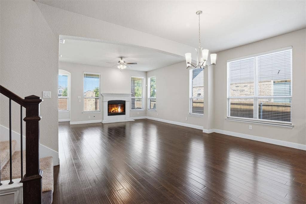 1808 Graham Way, Mansfield, TX 76063