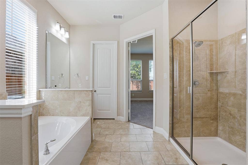 1808 Graham Way, Mansfield, TX 76063