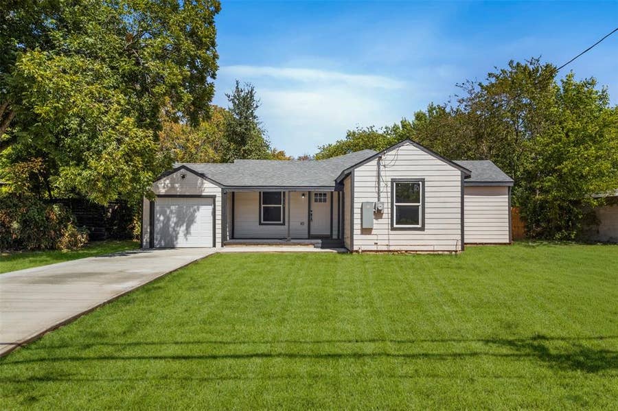 Property photo for 513 E Union Bower Road, Irving, TX