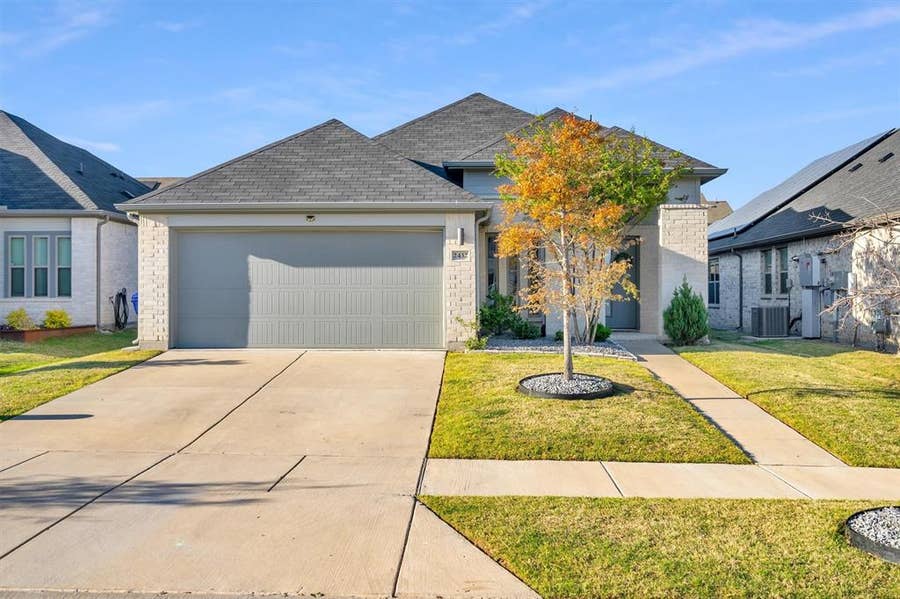 Property photo for 2432 Rocky Mountain Drive, Royse City, TX