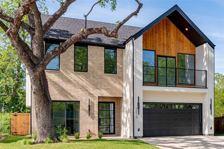 Property photo for 2619 Emmett Street, Dallas, TX
