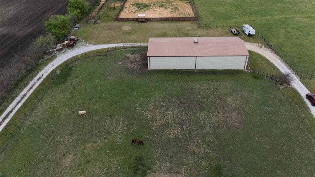 13435 Jackson Road, Krum, TX 76249