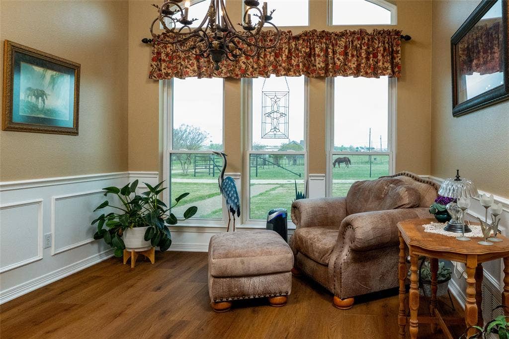 13435 Jackson Road, Krum, TX 76249
