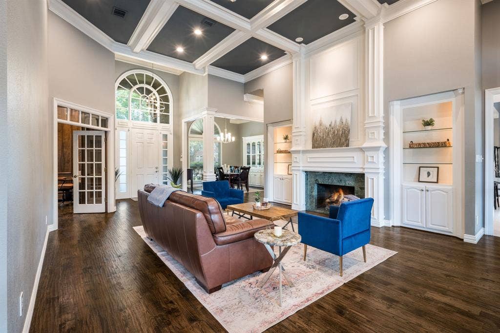 4637 Gladys Court, Plano, TX 75093 4637 Gladys Court, Plano, TX 75093