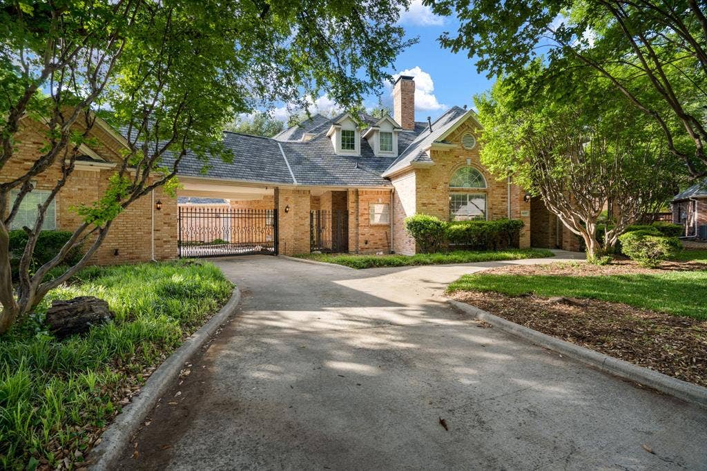 4637 Gladys Court, Plano, TX 75093 4637 Gladys Court, Plano, TX 75093
