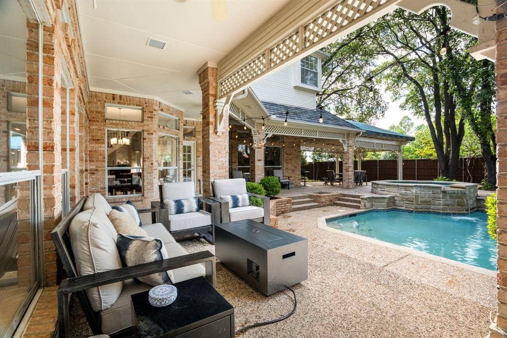 4637 Gladys Court, Plano, TX 75093 4637 Gladys Court, Plano, TX 75093
