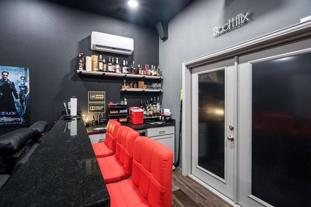 4637 Gladys Court, Plano, TX 75093 4637 Gladys Court, Plano, TX 75093