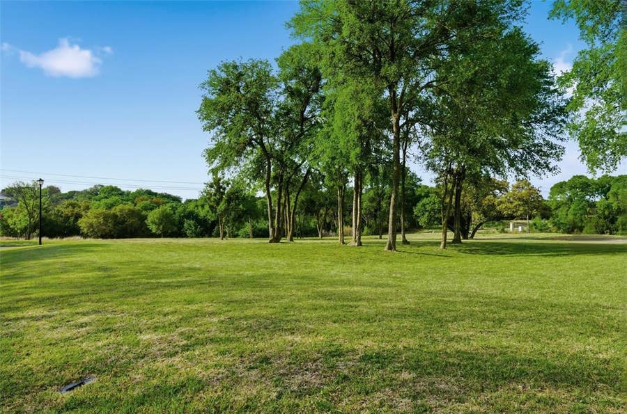 Property photo for 1 Covington Drive, Woodway, TX