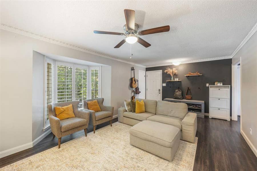 Property photo for 6007 Sandhurst Lane, #D, Dallas, TX