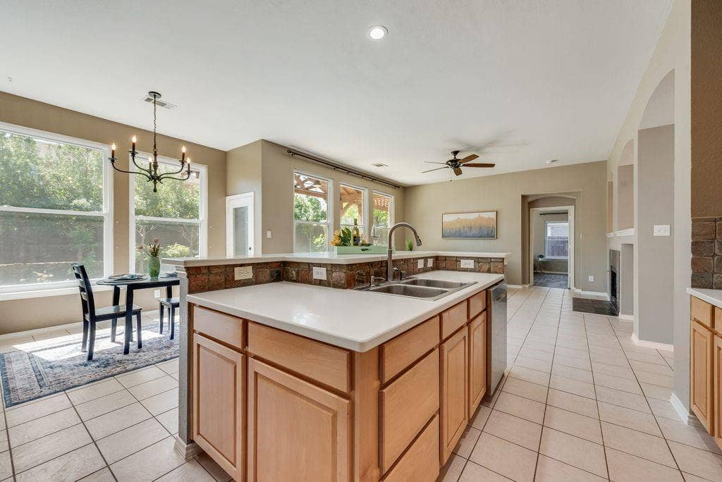 7301 Summer Glen Drive, McKinney, TX 75072
