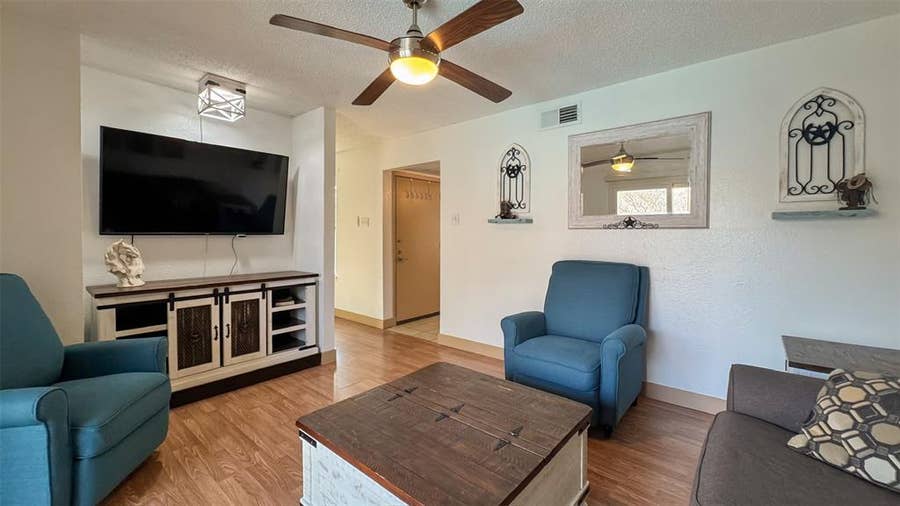 Property photo for 5335 Bent Tree Forest Drive, #212, Dallas, TX