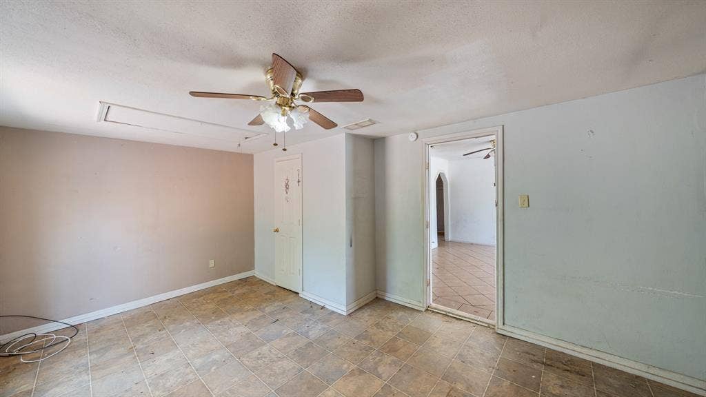 901 W Cayuga Drive, Athens, TX 75751 901 W Cayuga Drive, Athens, TX 75751