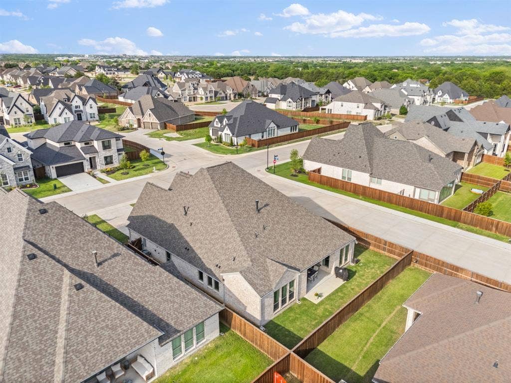 2426 Seth Drive, Midlothian, TX 76065