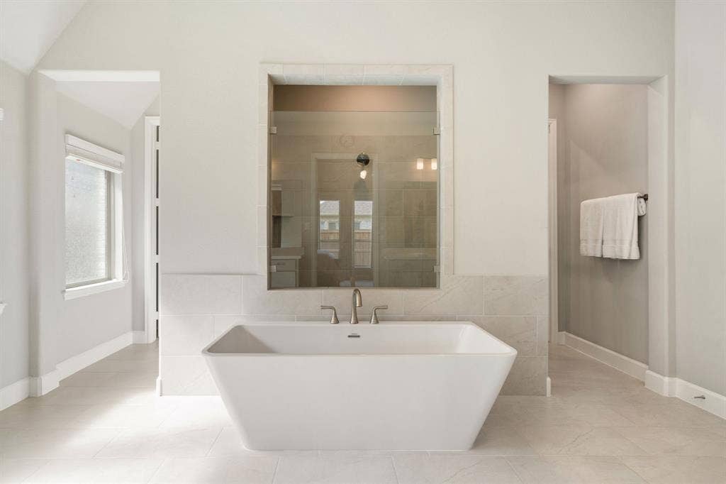 2426 Seth Drive, Midlothian, TX 76065