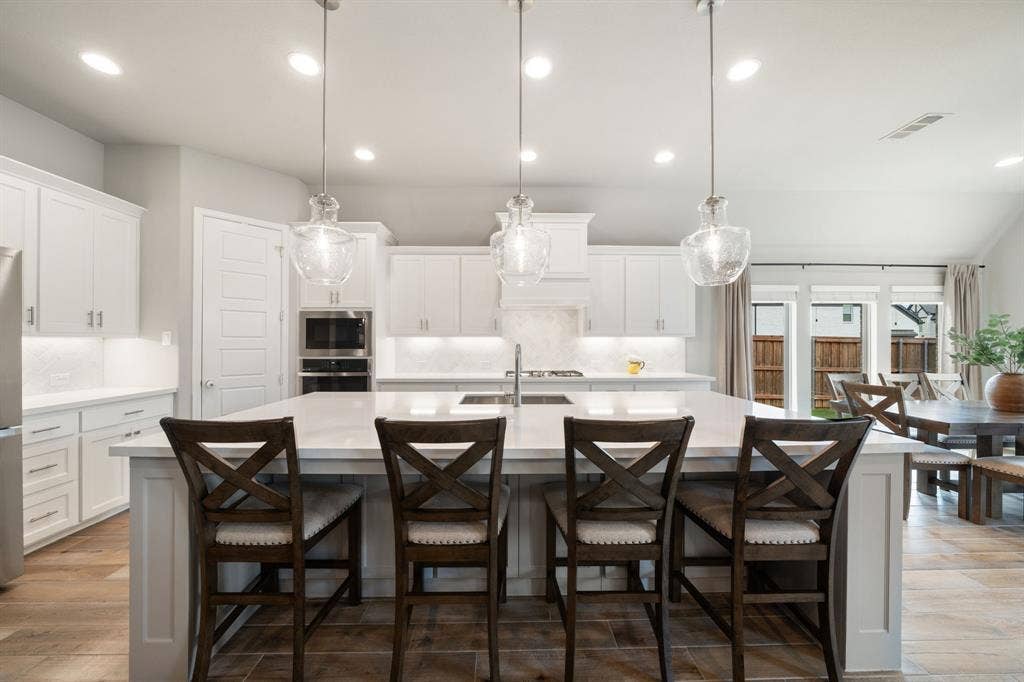2426 Seth Drive, Midlothian, TX 76065