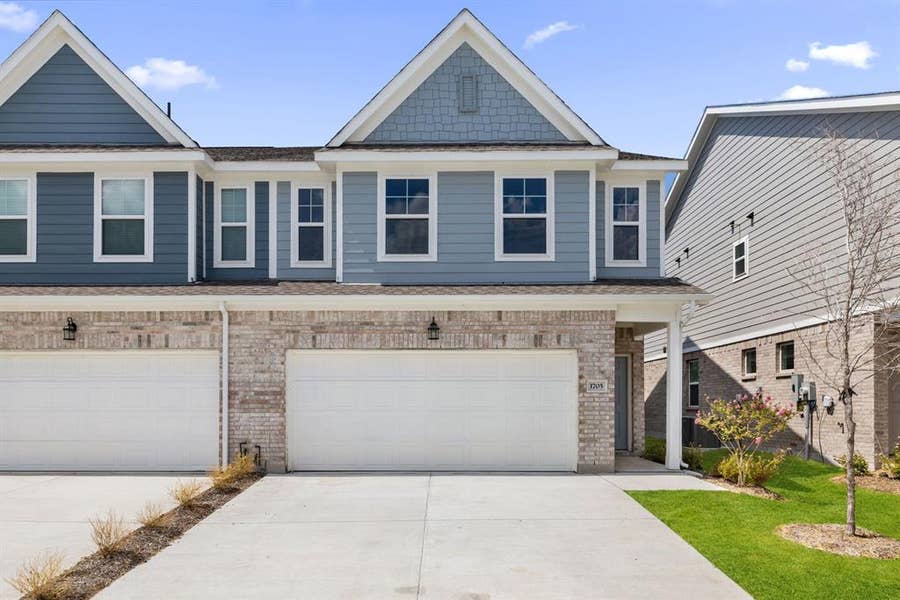 Property photo for 3028 Ethan Lane, Wylie, TX