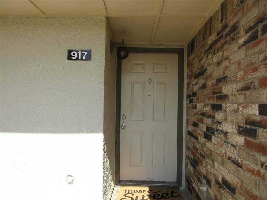 Property photo for 917 Turtle Cove, #138, Irving, TX