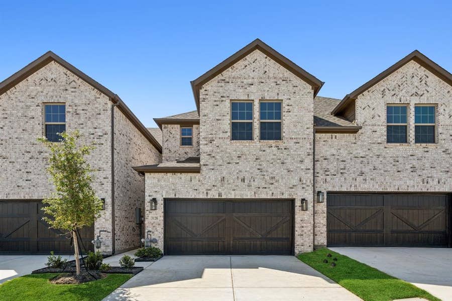 Property photo for 3152 Galveston Street, Plano, TX