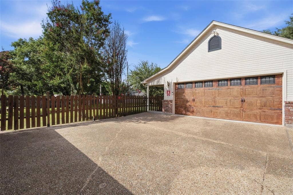 418 Riverview Drive, Woodway, TX 76712 418 Riverview Drive, Woodway, TX 76712