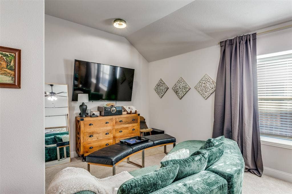 8228 Manx Point, Godley, TX 76044 8228 Manx Point, Godley, TX 76044