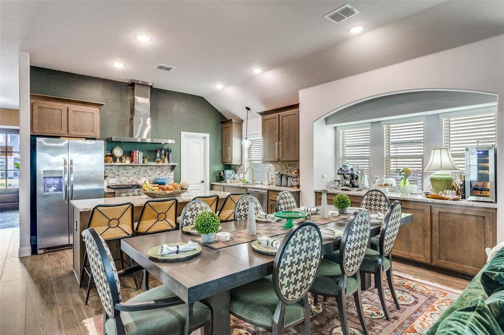 8228 Manx Point, Godley, TX 76044 8228 Manx Point, Godley, TX 76044