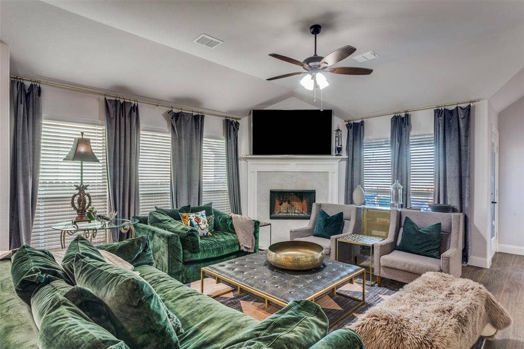 8228 Manx Point, Godley, TX 76044 8228 Manx Point, Godley, TX 76044