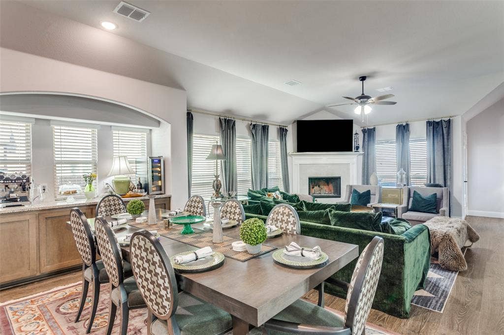 8228 Manx Point, Godley, TX 76044 8228 Manx Point, Godley, TX 76044