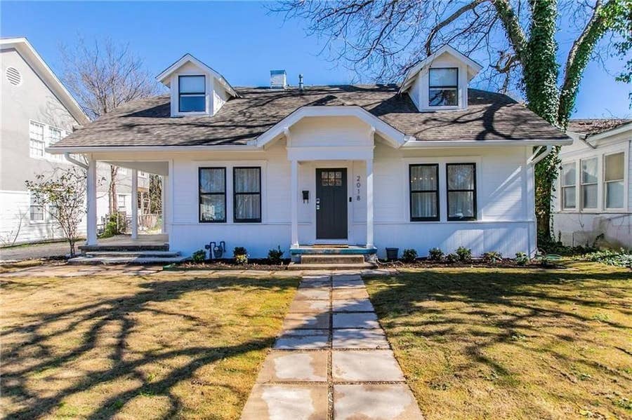 Property photo for 2018 Columbus Avenue, Waco, TX
