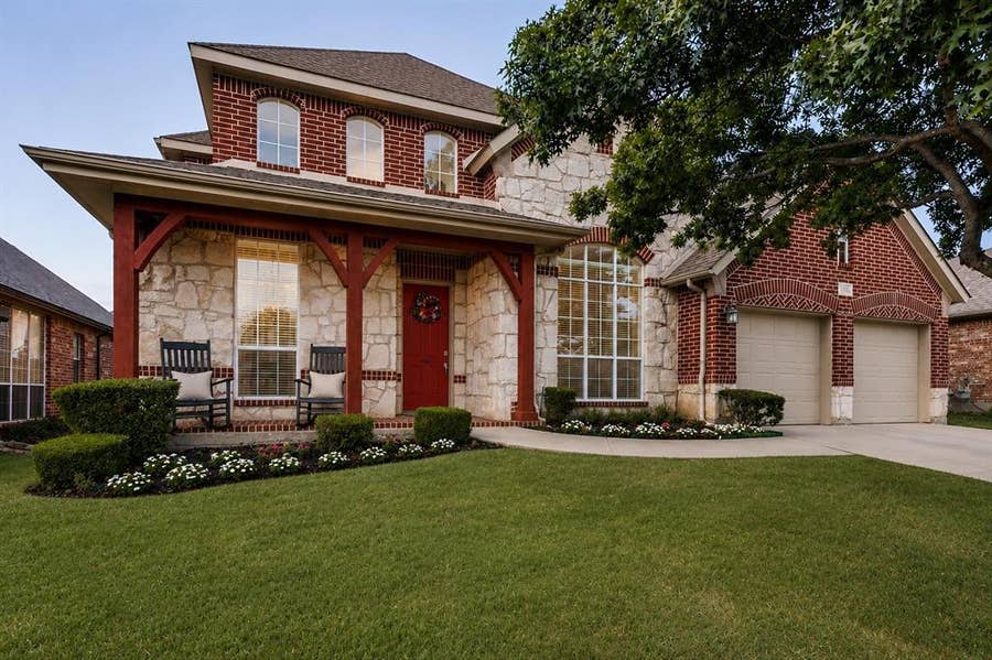 Property photo for 6205 Fieldcrest Lane, Sachse, TX