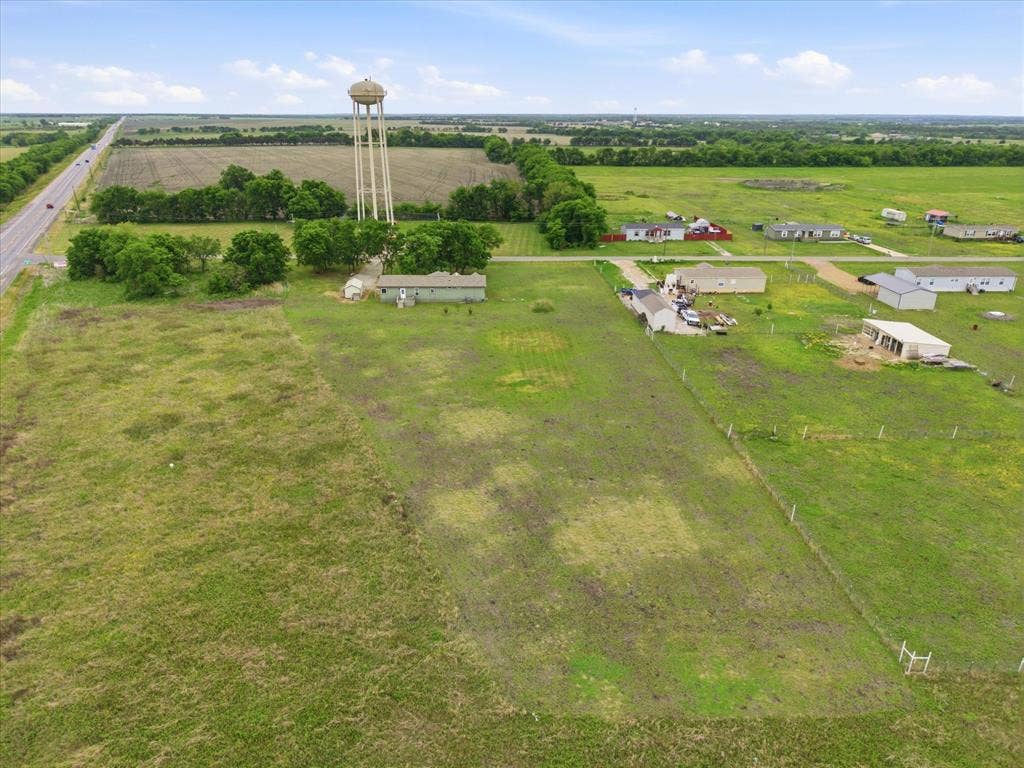 8645 County Road 1143, Celeste, TX 75423 8645 County Road 1143, Celeste, TX 75423