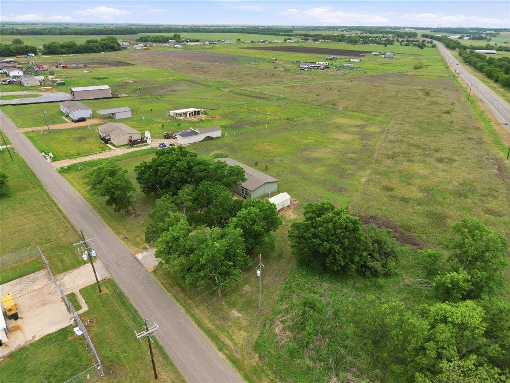 8645 County Road 1143, Celeste, TX 75423 8645 County Road 1143, Celeste, TX 75423