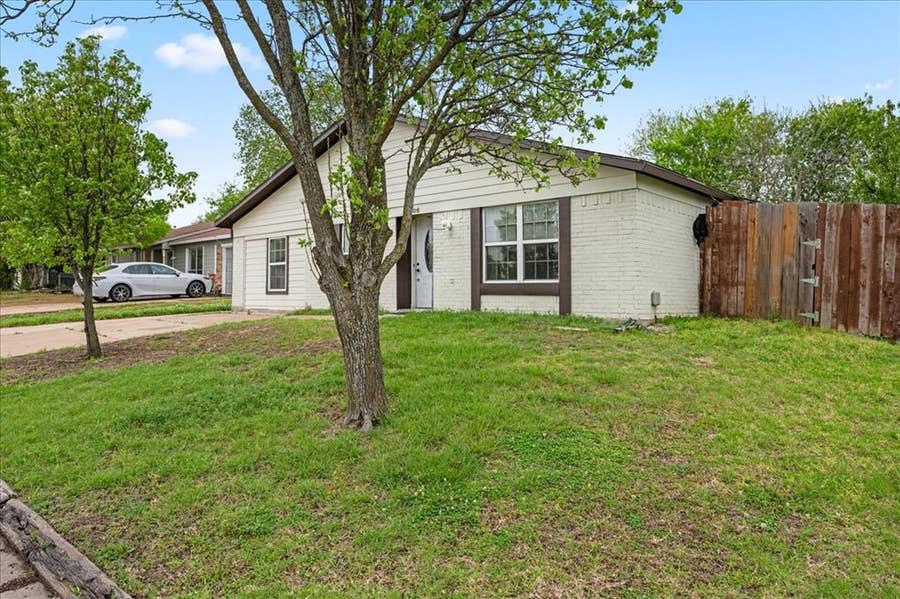 Property photo for 1306 Eagle Pass, Garland, TX