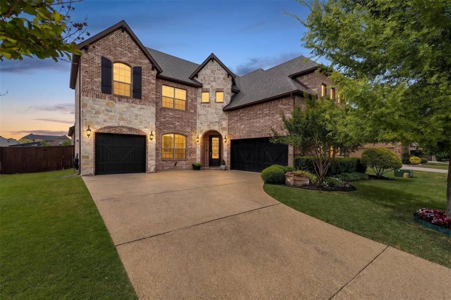 Property photo for 506 Sun Meadow Drive, Wylie, TX