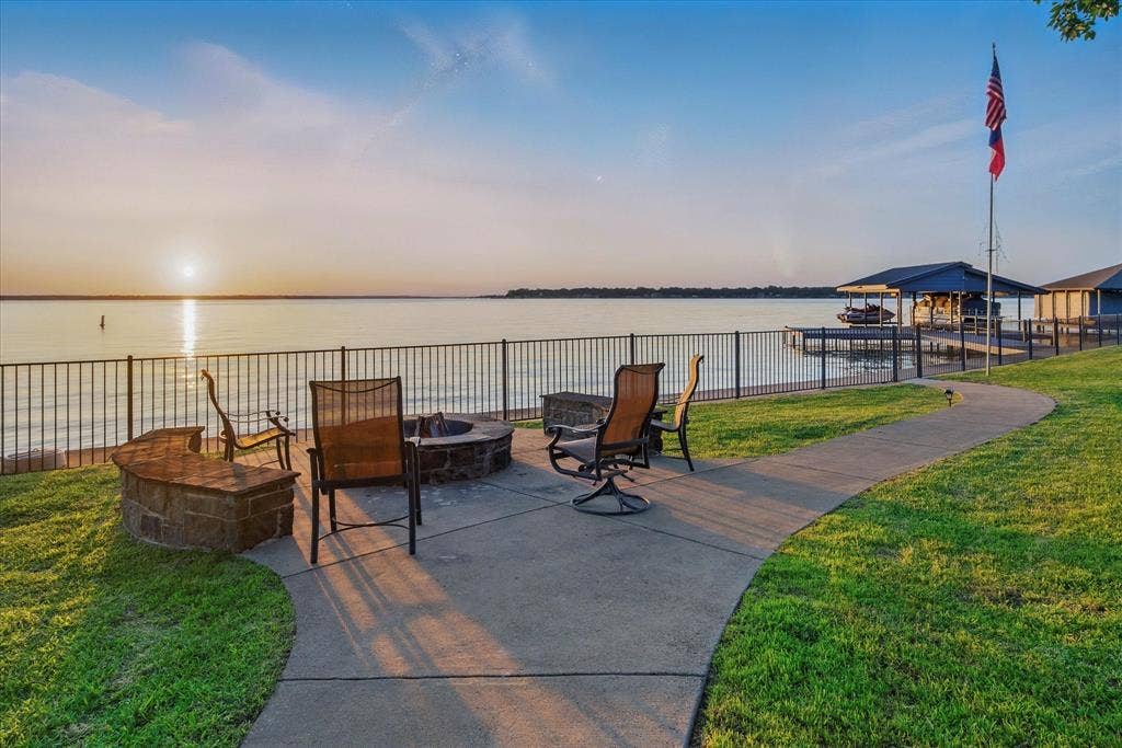 278 Shady Shores Drive, Mabank, TX 75156 Fire pit and boat dock view