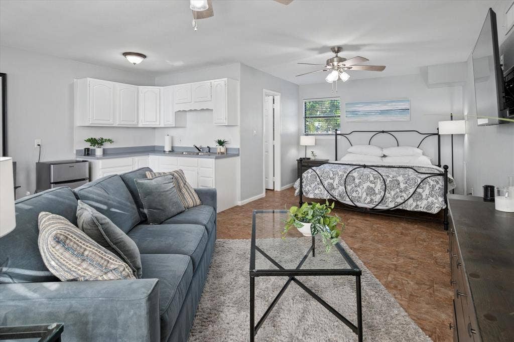 278 Shady Shores Drive, Mabank, TX 75156 278 Shady Shores Drive, Mabank, TX 75156