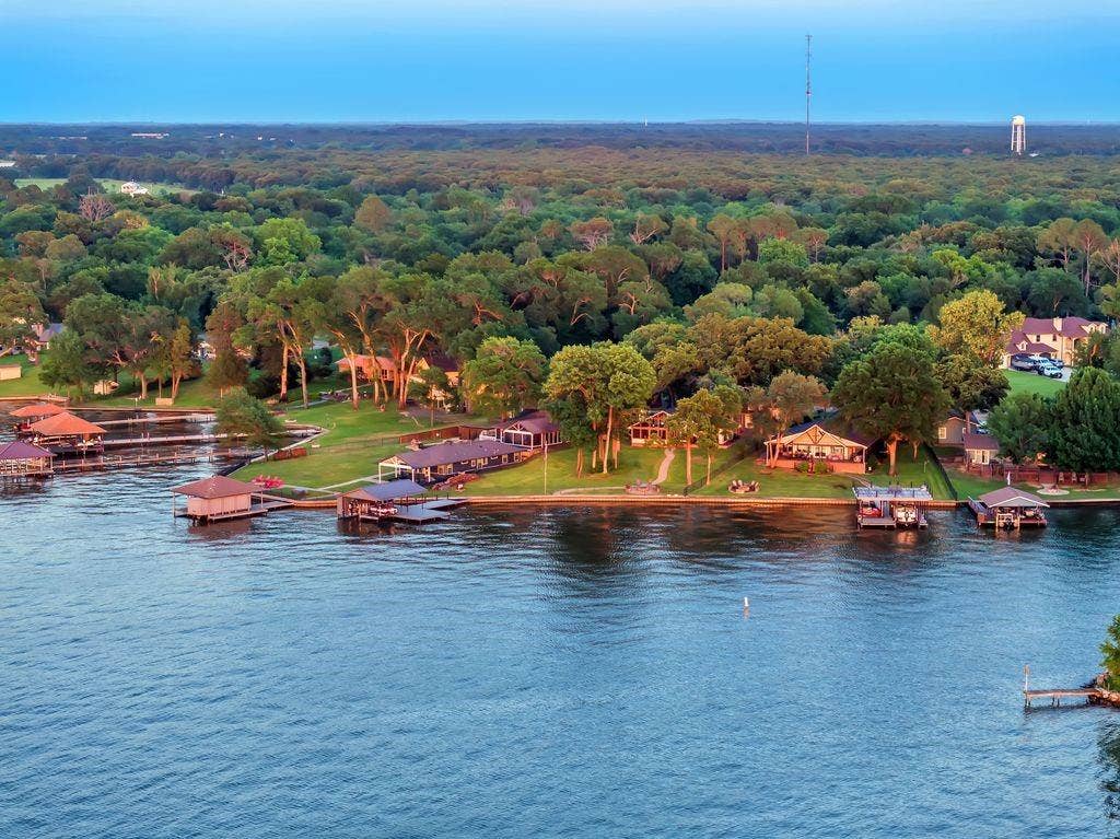 278 Shady Shores Drive, Mabank, TX 75156 278 Shady Shores Drive, Mabank, TX 75156