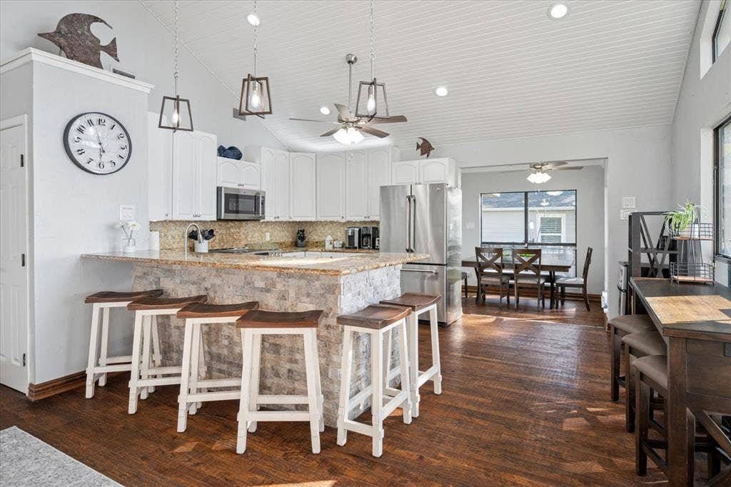 278 Shady Shores Drive, Mabank, TX 75156 278 Shady Shores Drive, Mabank, TX 75156