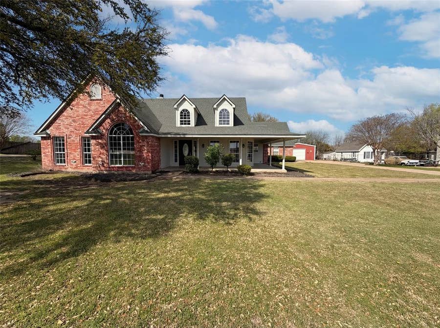 Property photo for 4014 Fm 664, Waxahachie, TX