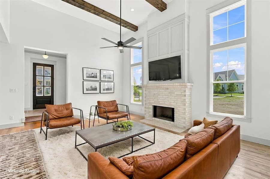 Property photo for 409 Garrett Way, Midlothian, TX