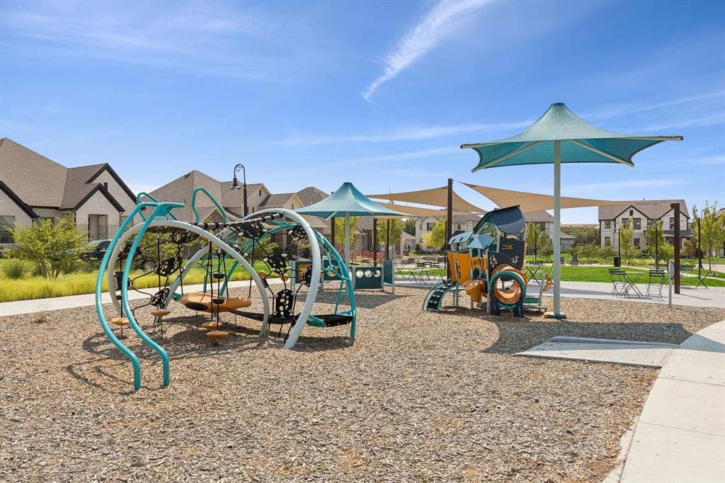 1105 Painted Lady Drive, Crowley, TX 76036 Community Photos