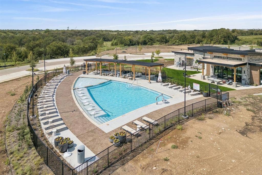 1105 Painted Lady Drive, Crowley, TX 76036 Community Photos