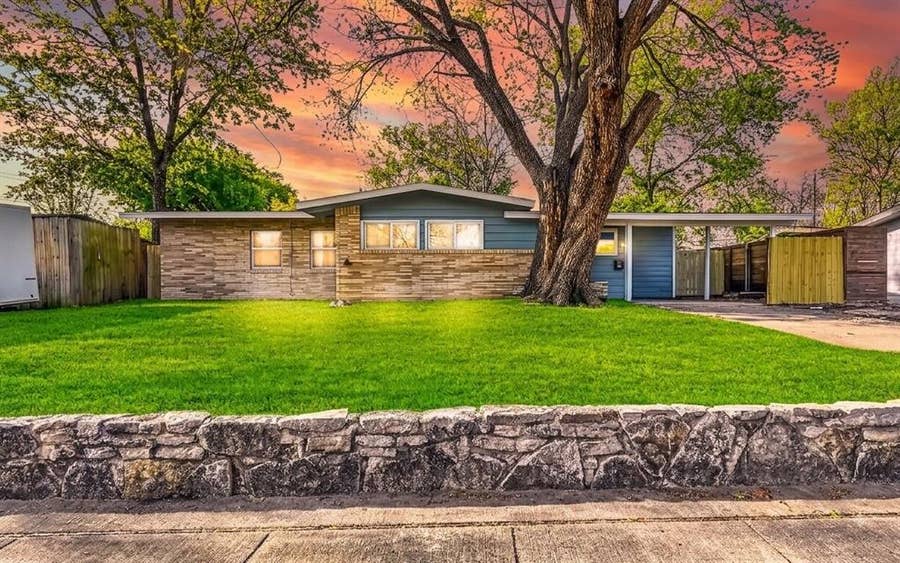 Property photo for 2116 Marilyn Lane, Arlington, TX
