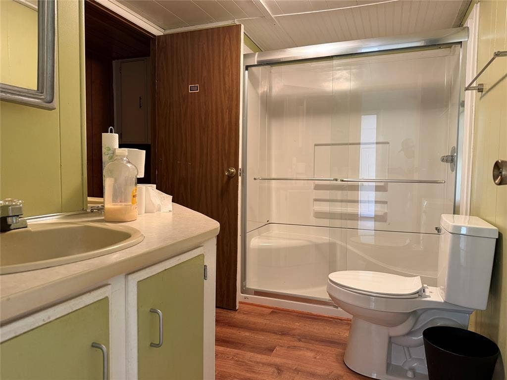 6075 County Road 1411, Malakoff, TX 75148 6075 County Road 1411, Malakoff, TX 75148