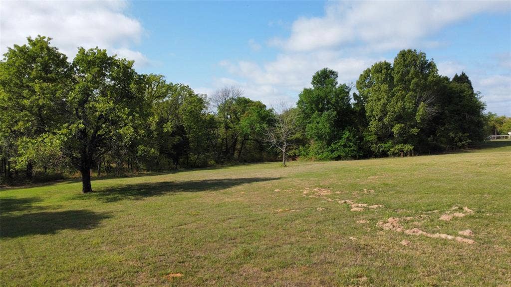 6075 County Road 1411, Malakoff, TX 75148 6075 County Road 1411, Malakoff, TX 75148