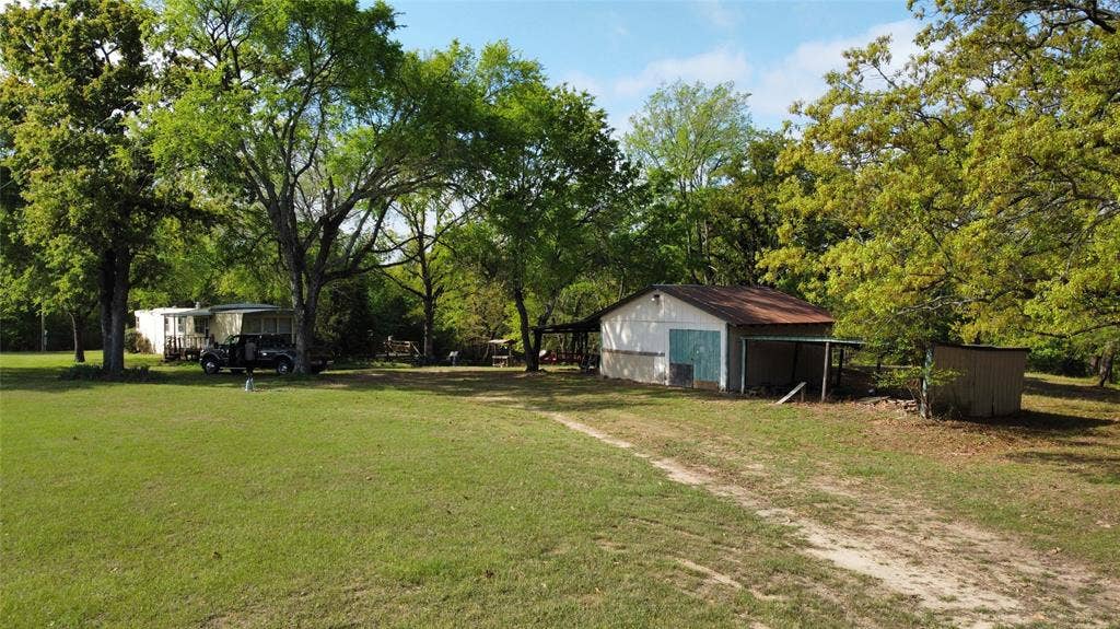 6075 County Road 1411, Malakoff, TX 75148 6075 County Road 1411, Malakoff, TX 75148