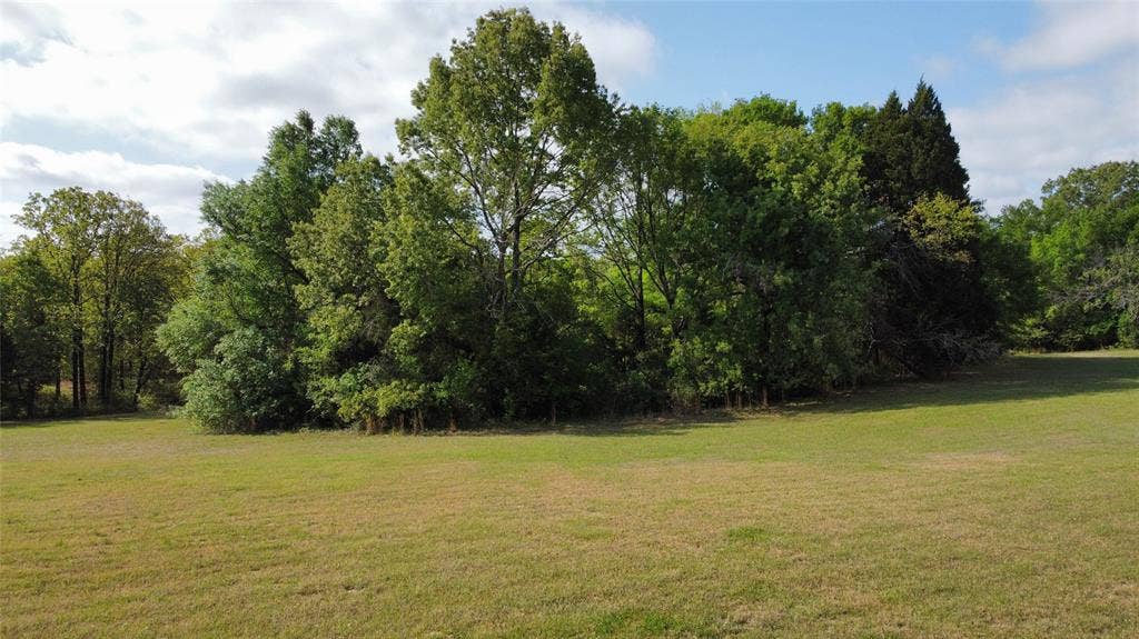 6075 County Road 1411, Malakoff, TX 75148 6075 County Road 1411, Malakoff, TX 75148