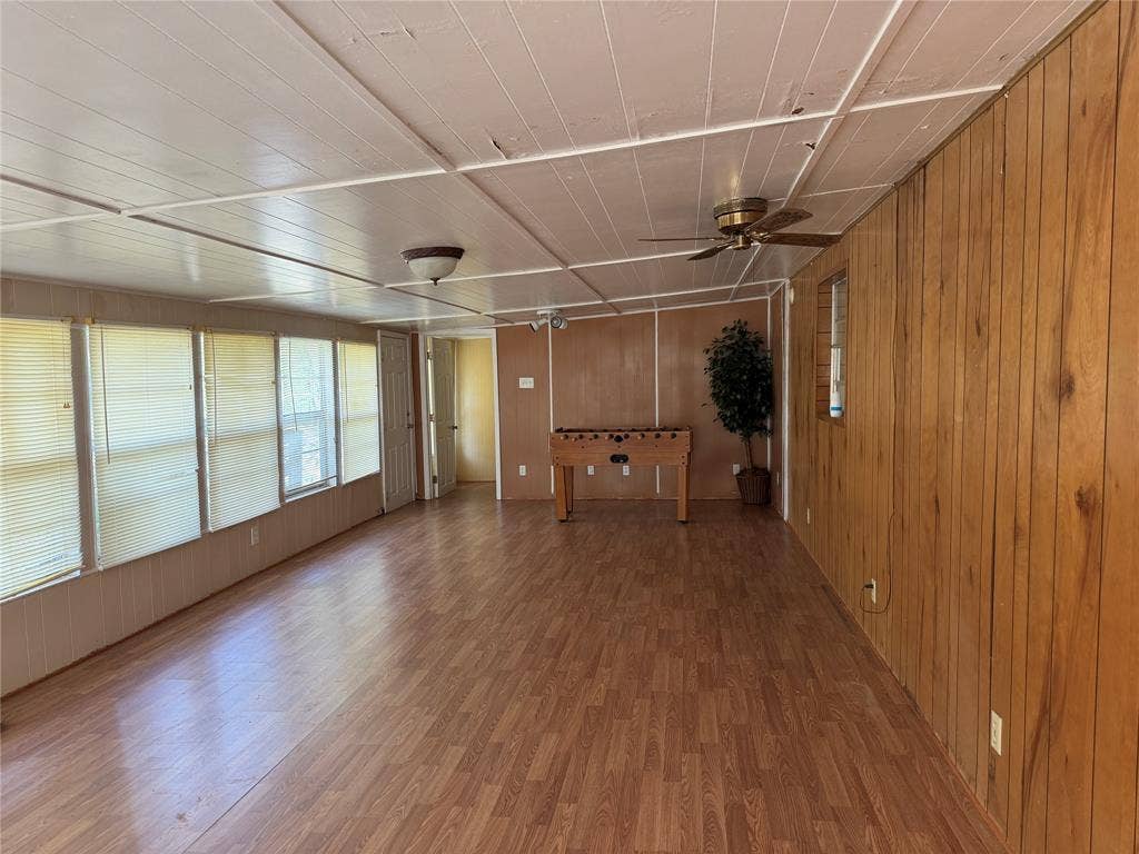 6075 County Road 1411, Malakoff, TX 75148 6075 County Road 1411, Malakoff, TX 75148