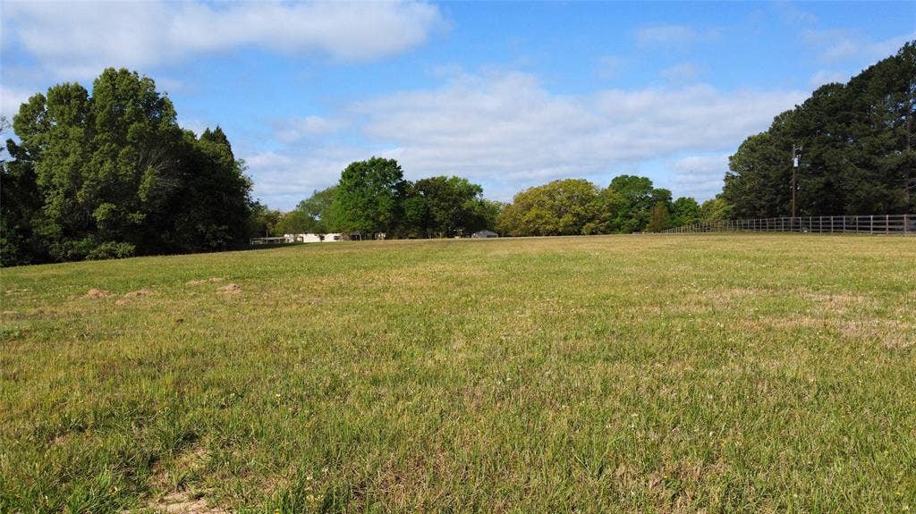 6075 County Road 1411, Malakoff, TX 75148 6075 County Road 1411, Malakoff, TX 75148
