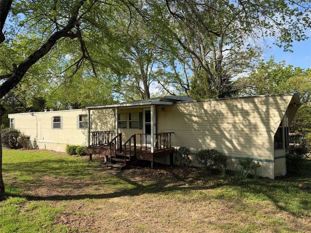 6075 County Road 1411, Malakoff, TX 75148 6075 County Road 1411, Malakoff, TX 75148