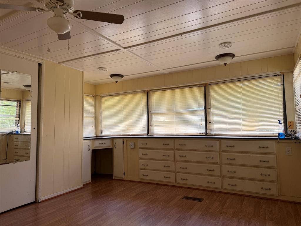 6075 County Road 1411, Malakoff, TX 75148 6075 County Road 1411, Malakoff, TX 75148